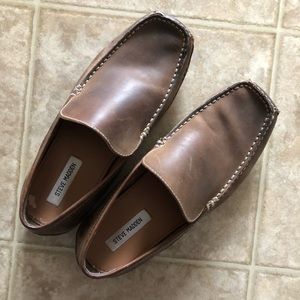 •men’s• brown leather loafers by STEVE MADDEN